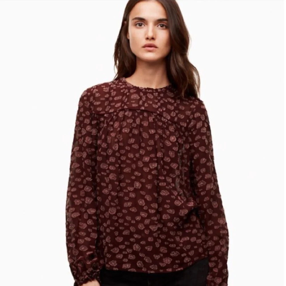 Aritzia Wilfred Lourdes Burgundy Dot Print Tie Long Sleeve Top Sz XS
